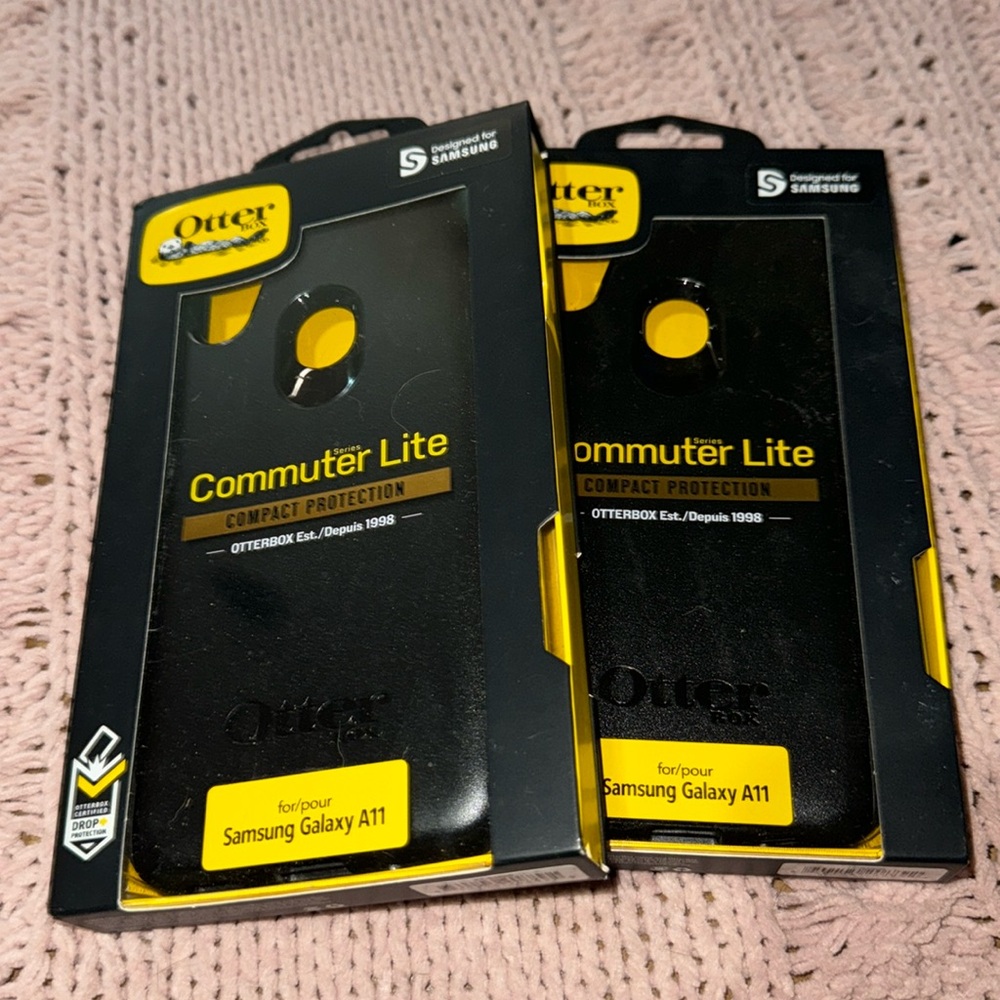 Otter Box cases x2. New in Case Commuter Light. Black. 12.00 for both.